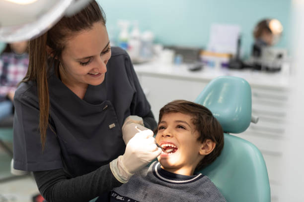 Best Emergency Cosmetic Dentistry (e.g., broken veneers) in Reading, MI